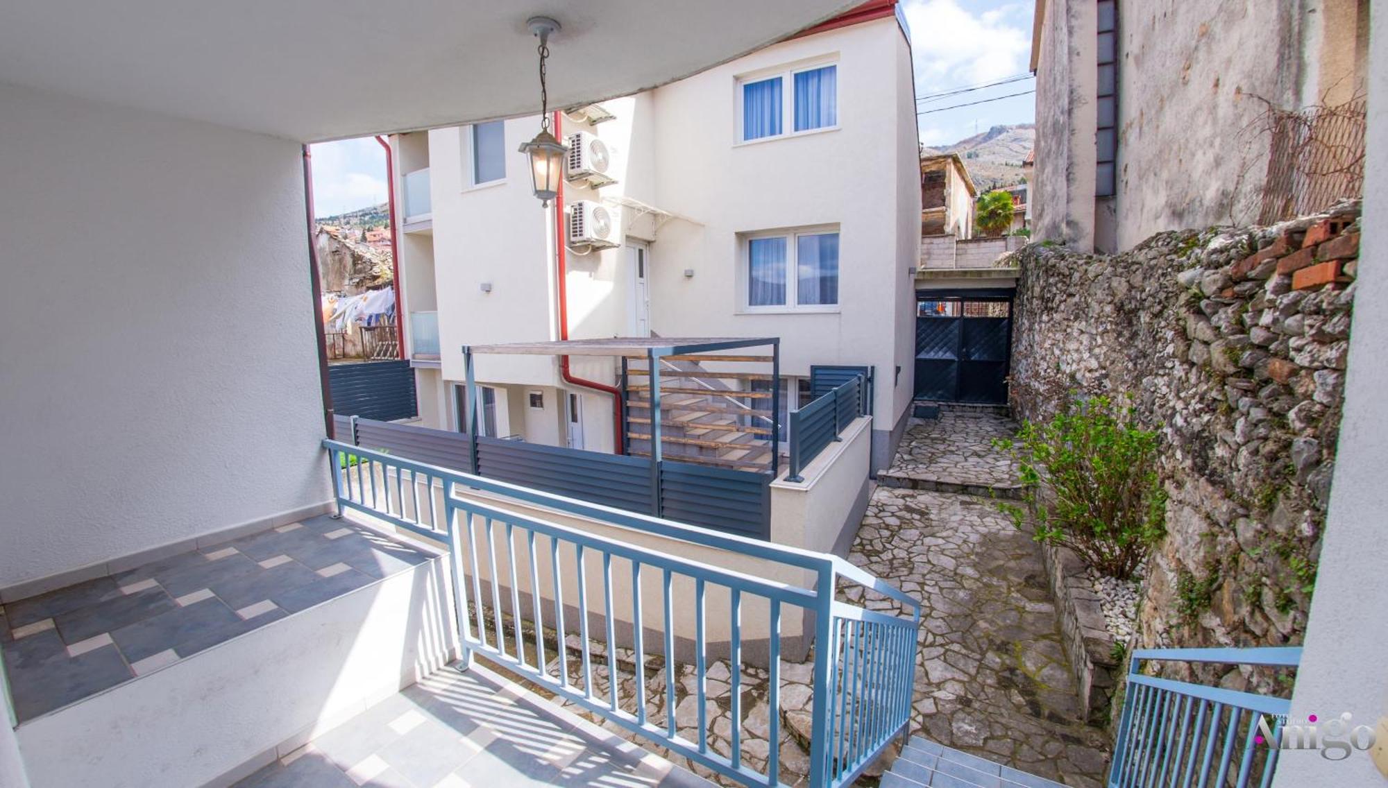 Apartment Ado Мостар Экстерьер фото